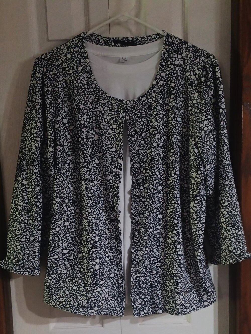 Adrienne Vittadini Women's Black And White Blazer with White T-Shirt